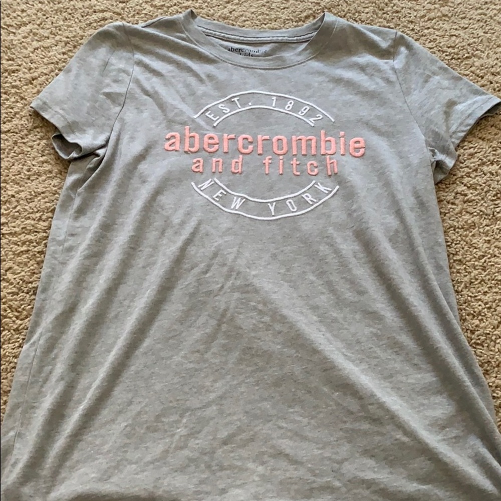 Abercrombie and Fitch logo t shirt